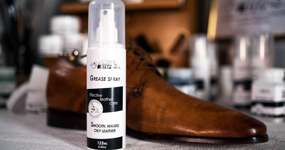 Спрей для восстановления кожи MAVI STEP Grease Spray